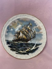 royal crown fine bone china made in england candy / nuts dish ✅ 1058