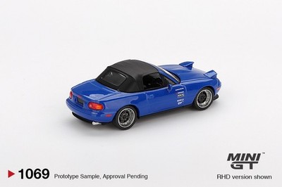 MINI GT 1069 Mazda Miata MX-5 (NA) Tuned Version Dark Blue 1/64