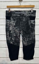 Athleta Speckled Crop Leggings Black Gray Women  s M Activewear