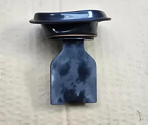 VALVE, PISTON