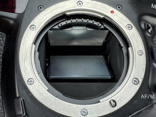 Minolta Maxxum 9xi Film Camera Body w/ AF Zoom Lens 28-85mm f/3.5-4.5 - Picture 3 of 24