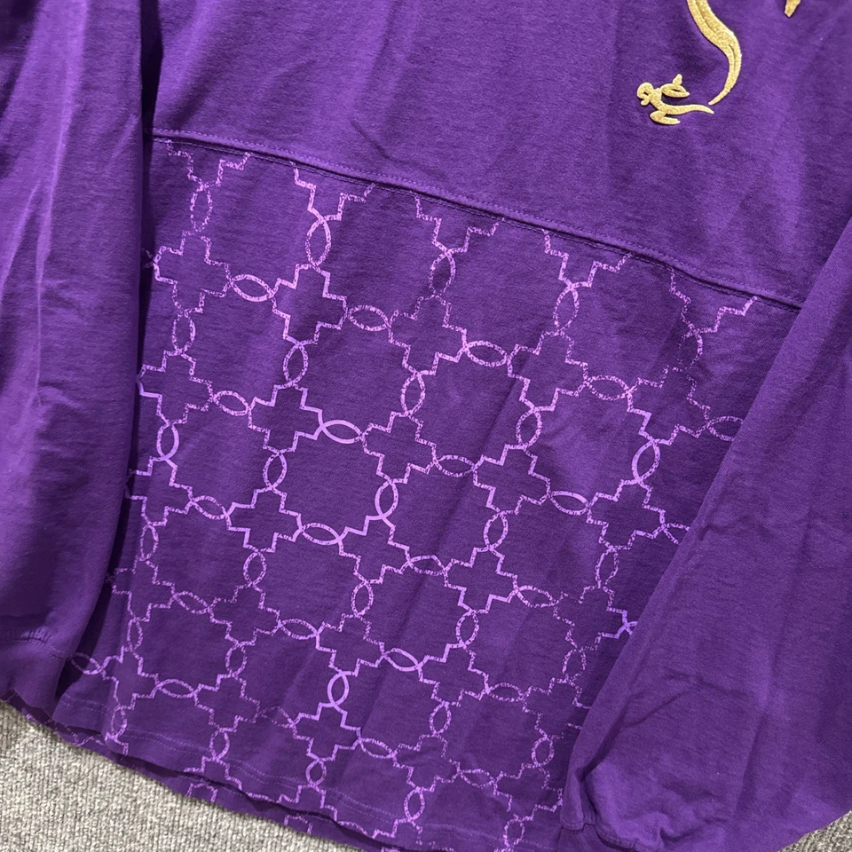 Camiseta Disney Aladdin Spirit Jersey Púrpura Manga Larga RARA Para Hombre Talla XL DIFÍCIL DE ENCONTRAR Foto 3 de 4