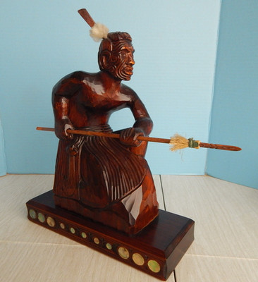 Maori Warrior Thrusting Spear Hand Carved Kauri Sculpture 15'' Tall