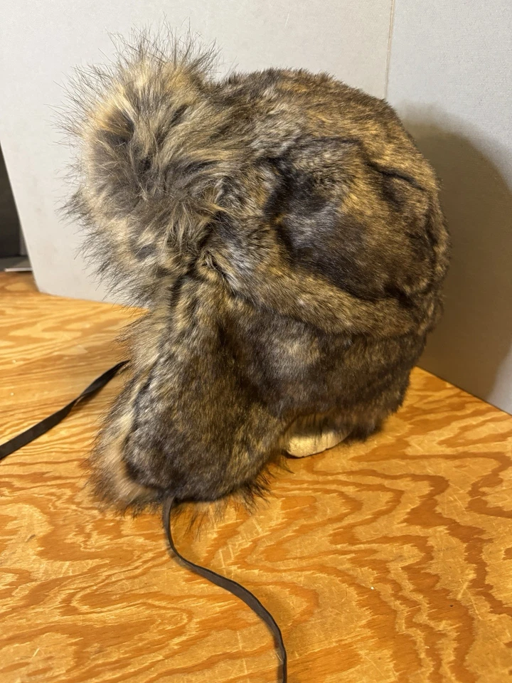 Woolrich UNISEX Faux Fur Trooper Brown Hat Size: X-Large - Image 4 of 4