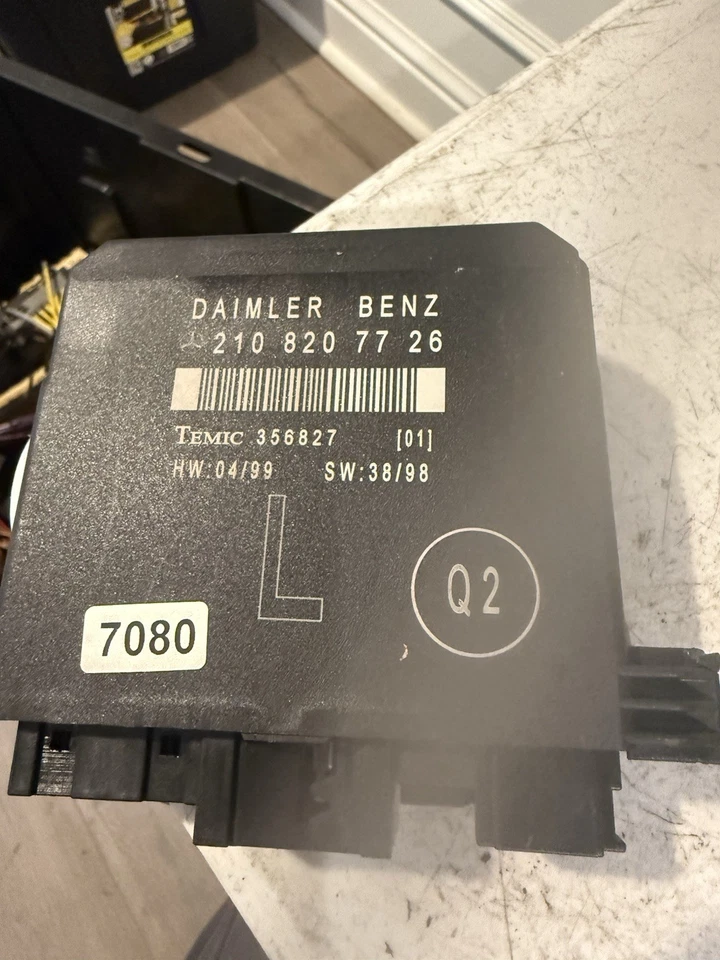 98-03 Mercedes W208 E320 CLK430 Front Left Door Control Module OEM 2108207726 - Image 2 of 4