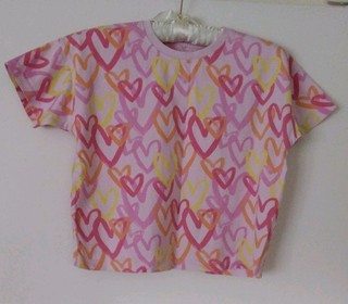 Mädchen rosa kurzärmeliges T Shirt bunte Herzen Alter 12 13 Jahre George