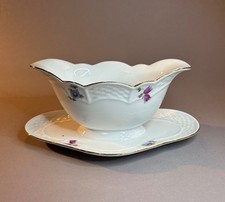 Bavaria Porzellan Sauciere Streublumen Goldrand Korbrelief Vintage