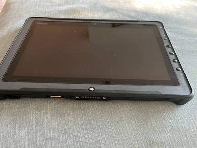Getac F110  Rugged Tablet Computer i5-4300U 4GB 250GB WiFi WIN10