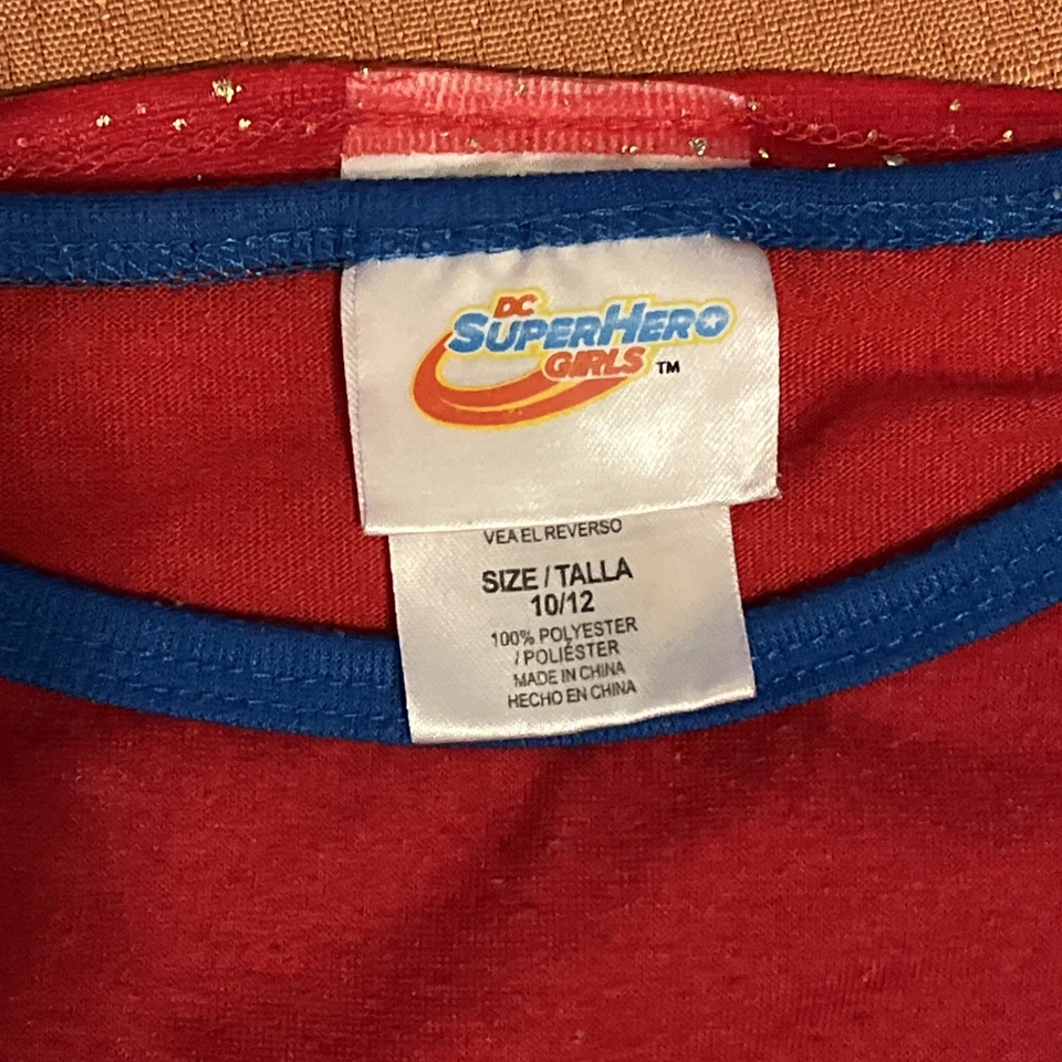 Pijama Super Hero Niñas Mujer Maravilla con Capa Niñas Talla 10/12 Foto 3 de 4