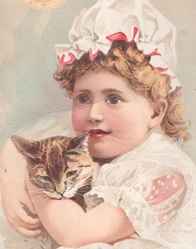 MERRICK SPOOL COTTON THREAD CO. TRADE CARD, LITTLE GIRL HUGGING HER KITTEN  *431