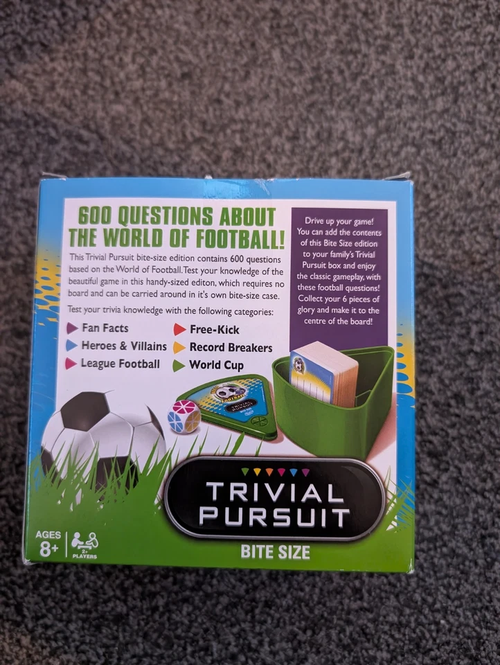 Trivial Pursuit Football quiz 2000s 25898" World Stars Game sports questions. - Image 2 of 2