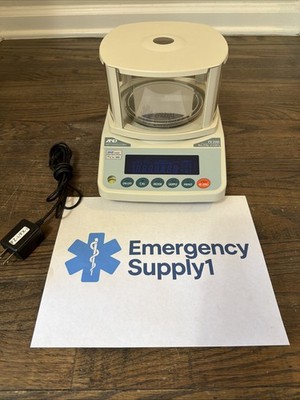 A&D FX-200i Precision Lab Balance, Compact Scale 122gX0.001g,Draft Shield, GREAT