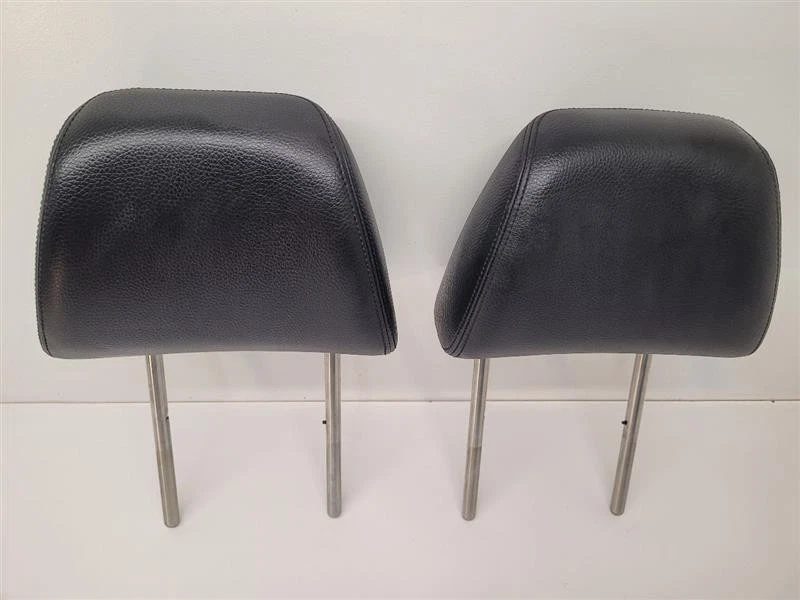 REPOSACABEZAS DELANTERO DERECHO IZQUIERDO VOLKSWAGEN CC 2009-2012 CUERO NEGRO 3C8881903E Foto 2 de 4