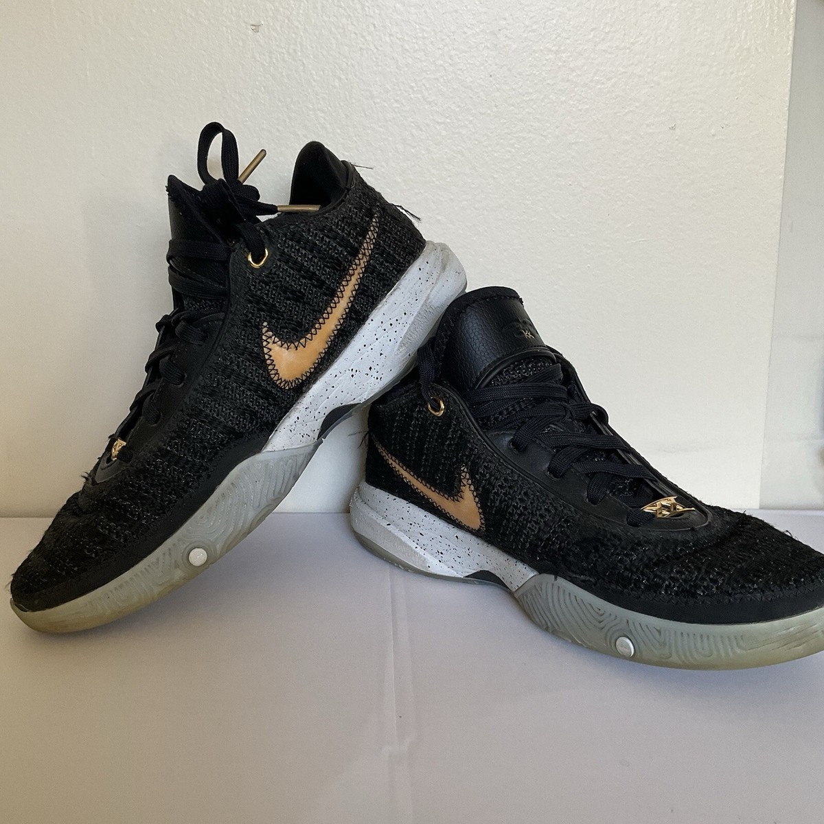 Nike LeBron 20 EP “Black/llic Gold” dac601a0277cd004ed3b4e3ef02f72