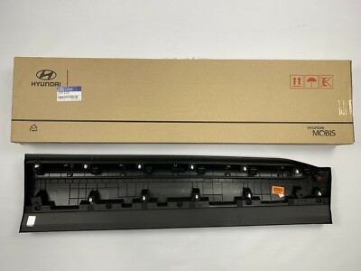 2019-2020 Hyundai Santa Fe Front Door Lower Molding Left Driver