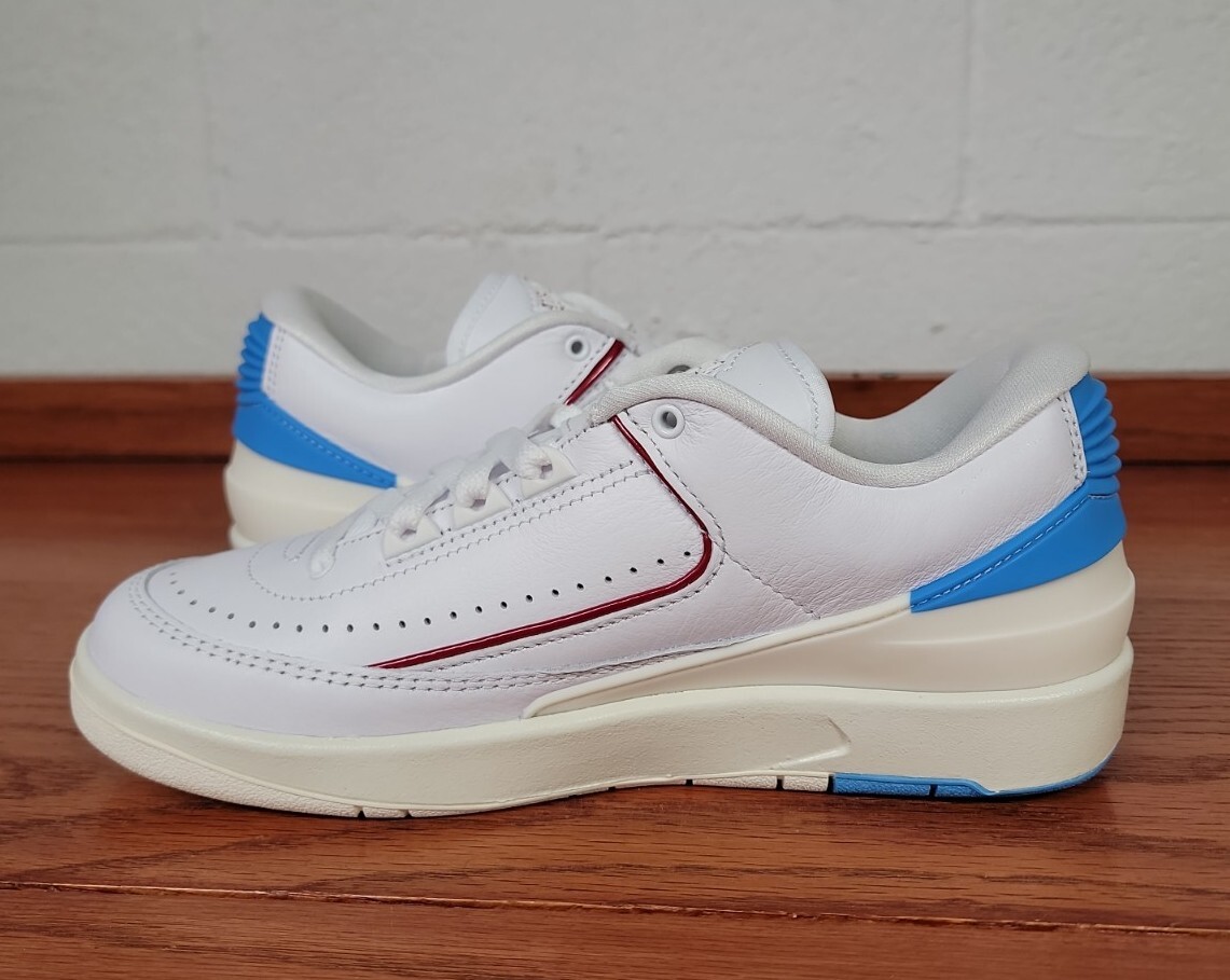 靴 29cm NIKE AIR JORDAN 2 DX4401 - 164 Nike WMNS Air Jordan 2 Retro Low DX4401-164 NC to Chicago