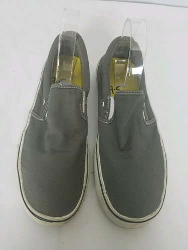 mossimo slip on shoes