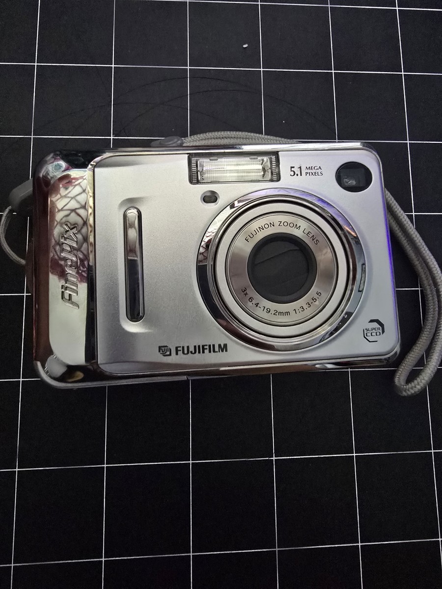Fujifilm FinePix A Series A500 5.1MP Digital Camera - Silver for