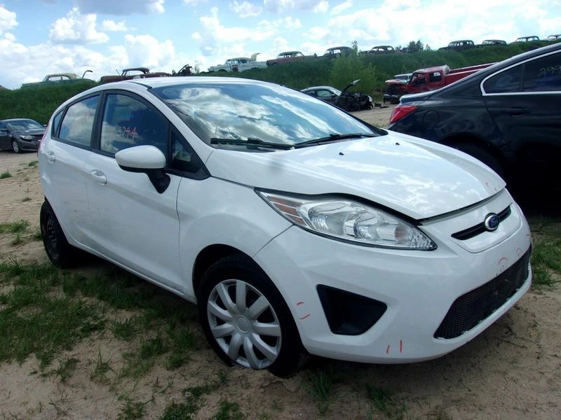 2011-2013 Ford Fiesta Front LH Left Driver Spindle Knuckle Assembly OEM - Image 3 of 3