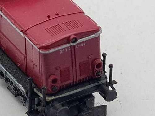 Arnold Rapido scala N 1:160 locomotiva diesel V211 232-4 delle DB usata - Foto 7 di 12