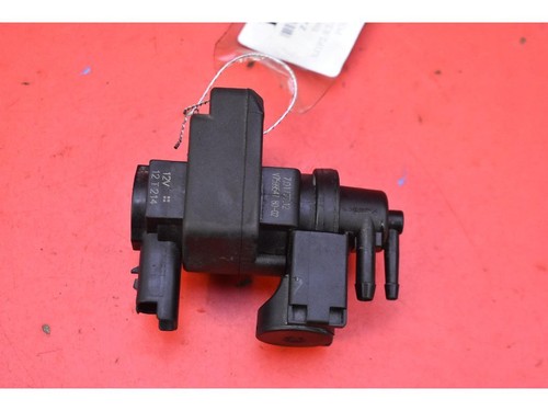 BMW 7 F01 F02 F03 F04 2014 Vakuumventil Unterdruckventil Magnetventil 70177712