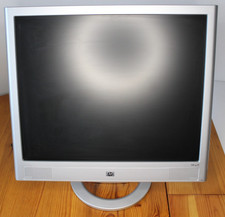 HP vs19 - 19" 5:4 Aspect Monitor - P8726AA - 1280 x 1024 (SXGA)
