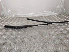 VW PASSAT Variant B7 365 Scheibenwischer vorne 3C2955410C 1.60 Diesel 17037357