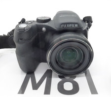 Fujifilm FinePix S2000HD 10MP Digital Camera 15x Zoom refm