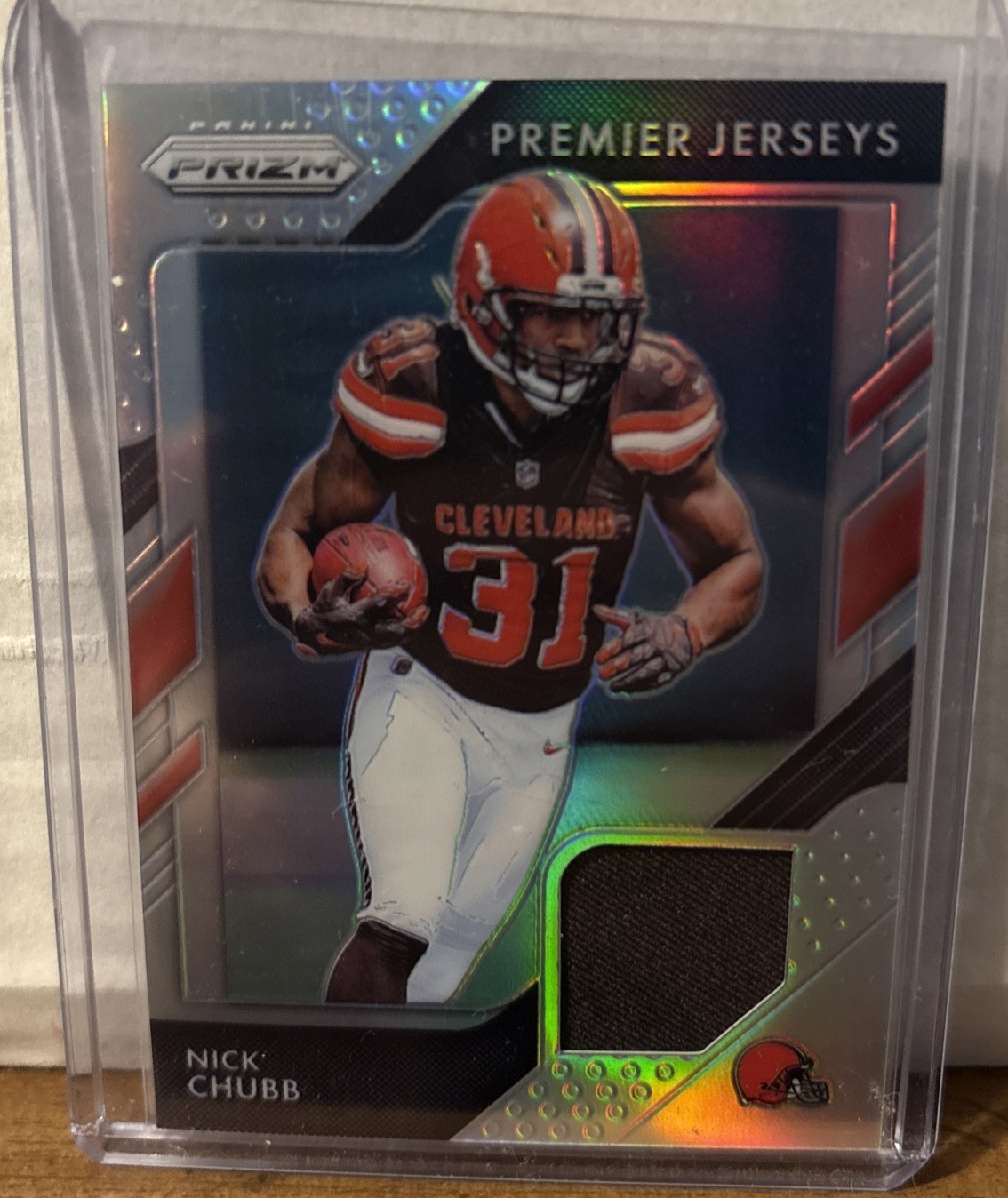 2018 Panini Prizm - Prizm Premier Jerseys Nick Chubb #PP-13 (MEM, RC)