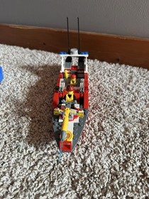 Lego City Town 60005 Fire Boat and Speed Boat 99 % Complete No Manual Retired