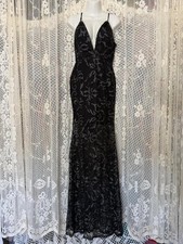 Windsor Black Sequin Lace Floral Mermaid Dress V-Neck Strappy Long Size M