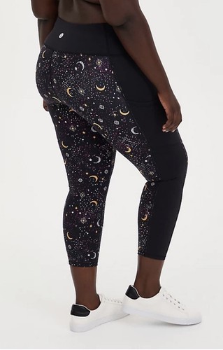 NWT TORRID Black Cosmos CROP ACTIVE LEGGINGS Capri CELESTIAL Size 00 M/L - Picture 4 of 6