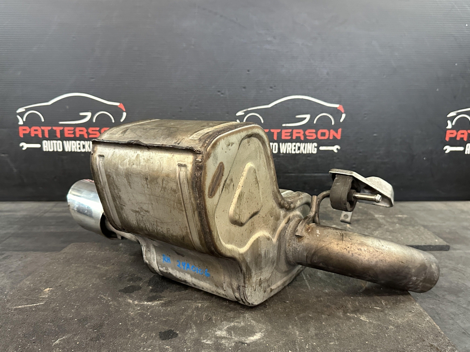 14-19 MASERATI GHIBLI 3.0 REAR RIGHT PASSENGER RH SIDE EXHAUST MUFFLER TAIL PIPE