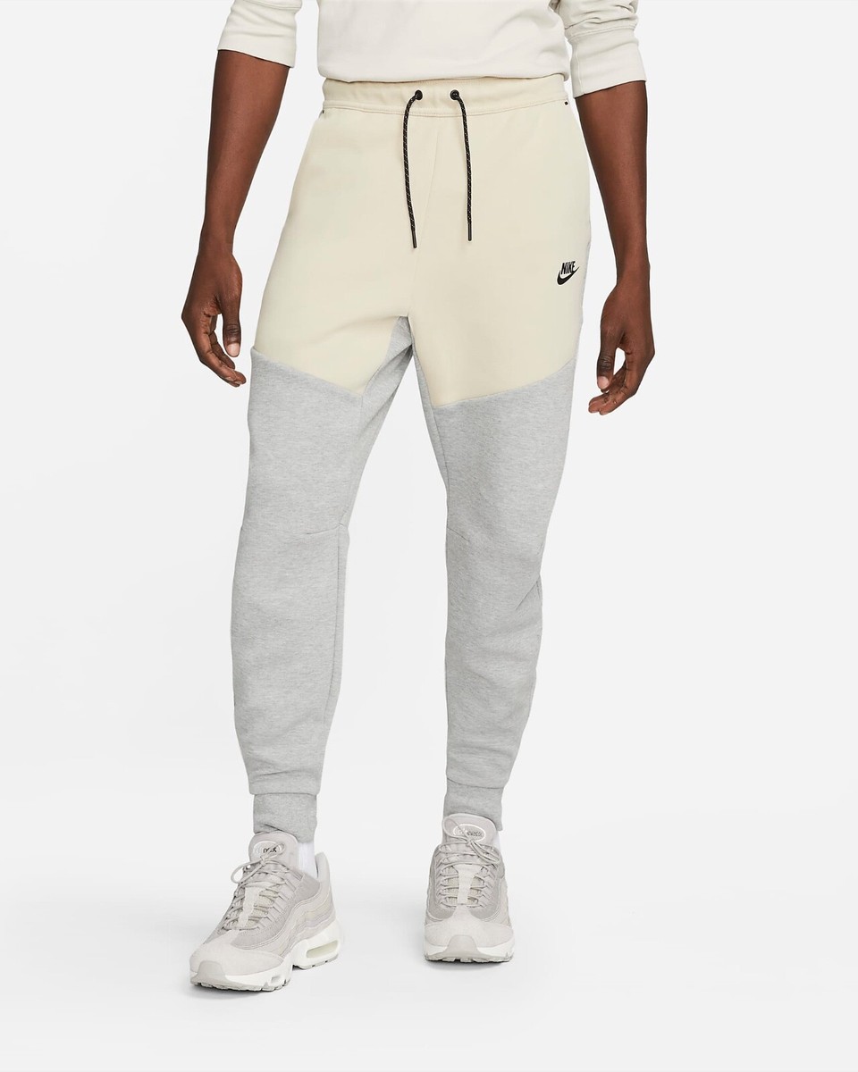 Nike Sportswear Tech Fleece Jogger Pants Tapered Men's SZ