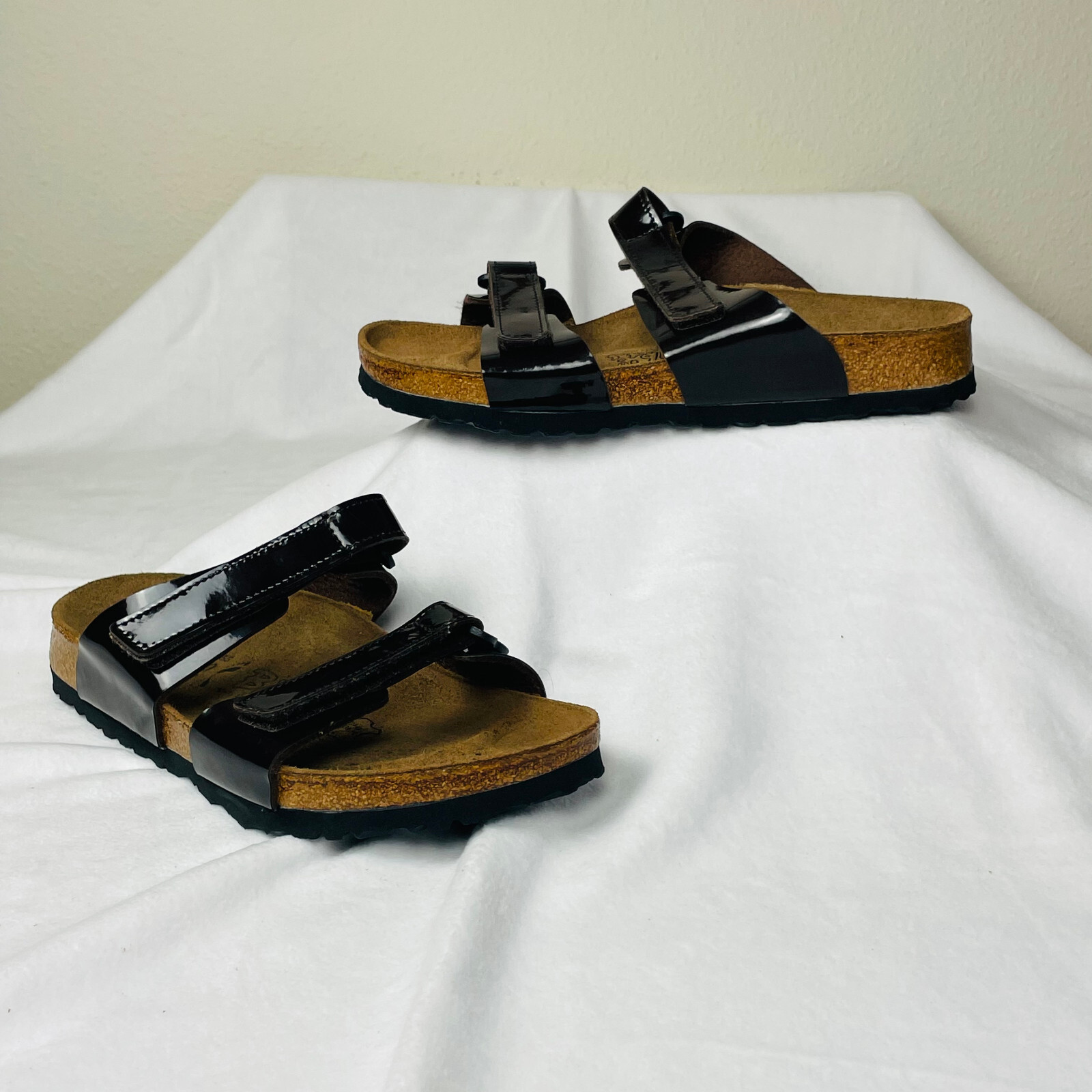 Birkenstock Womens Birkis Madura Brow Patent Leather Double Strap Sandals 39 US8