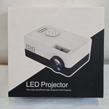 Portable Mini Projector High Resolution Black and White w/ Remote Sealed NOS