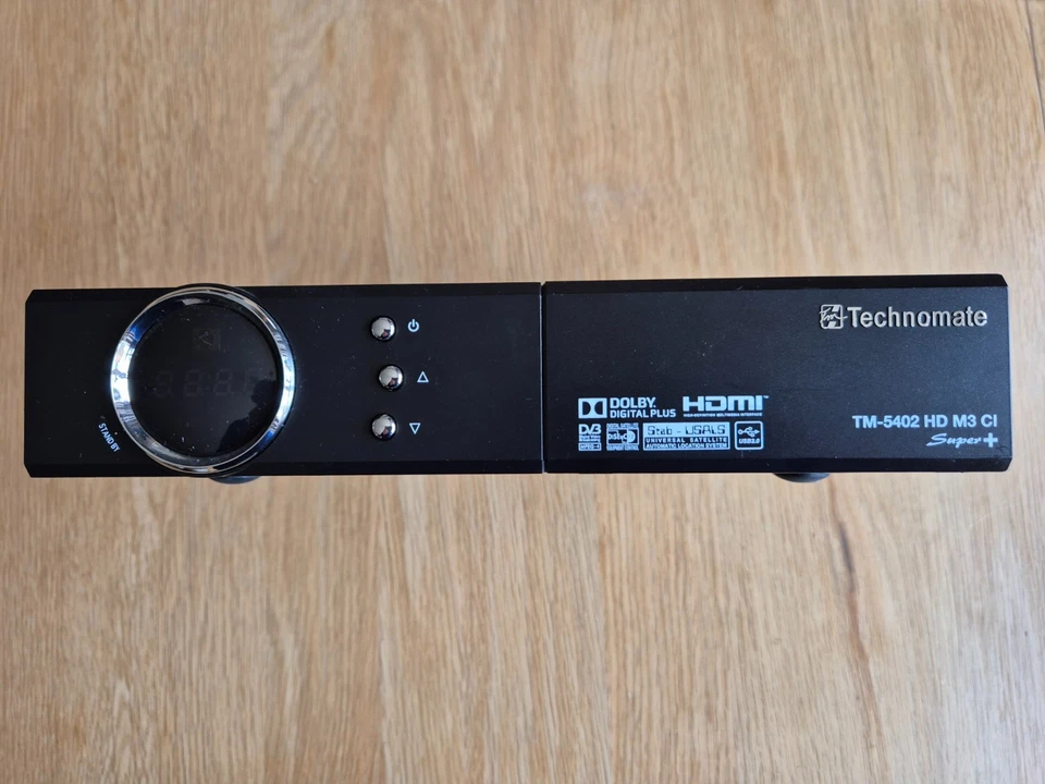 TECHNOMATE TM-5402 HD M3 CI SUPER LAN USB PVR 1080p DIGITAL SATELLITE RECEIVER - Image 2 of 4