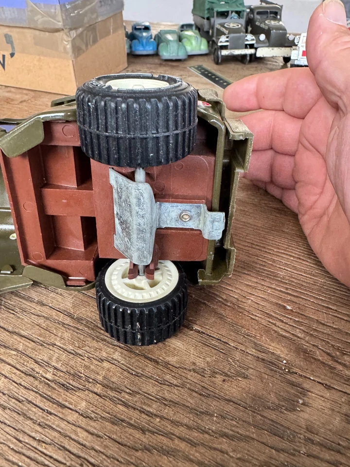 JEEP WILLYS FORD TOLE TONKA VINTAGE 1970 - Photo 3/4