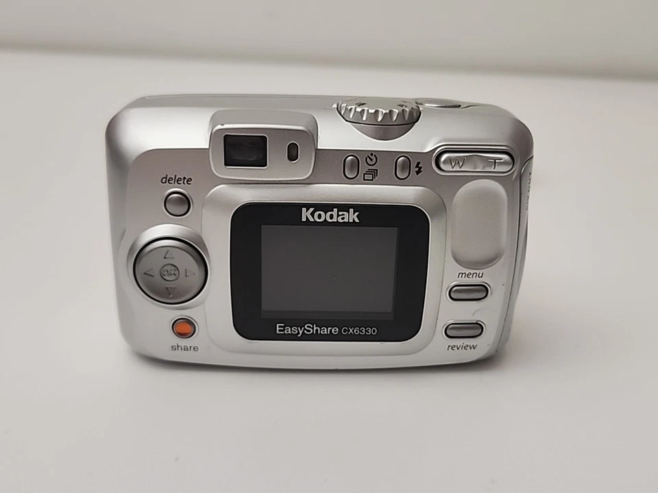 Kodak EasyShare CX6330 3.1MP Digital Camera - Image 3 of 4
