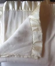 Vtg Fieldcrest 100% Virgin Acrylic Blanket Cream Touch of Class  80 × 88 FULL