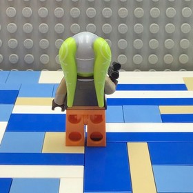 LEGO Star Wars Rebels Hera Syndulla Minifigure w/ Blaster 75053 75127 sw0576