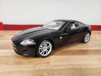 1/18 Welly 2006 Jaguar XK X150 Black