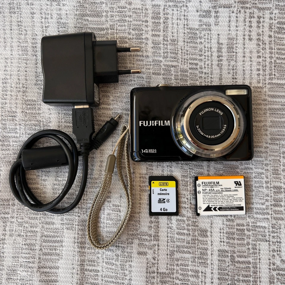 Fujifilm FinePix JV300, photo 1 sur 5