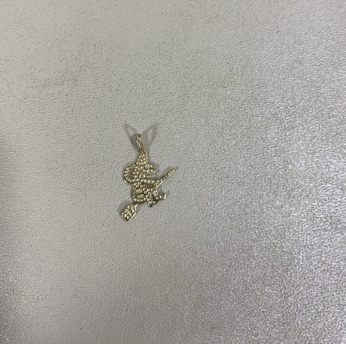 Michael Anthony 14K Yellow Gold Witch on Broom Pendant - Picture 4 of 5