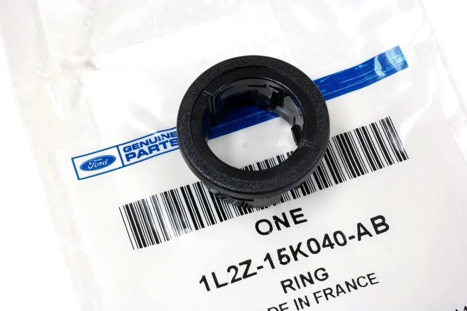 OEM NUEVO Consola Central Encendedor Anillo Bisel Borde Ford 1L2Z-15K040-AB Foto 3 de 4