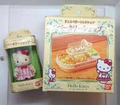 Hello Kitty Dollhouse Series Little Berry collection Bakery Shop