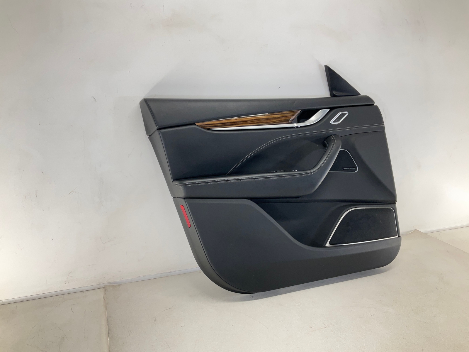 17-20 MASERATI Levante Interior Front Left Driver Door Trim Panel