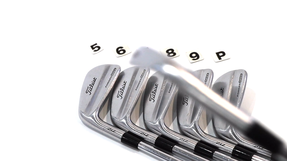 Left-Handed Mizuno MP-32 GF Forged Pitching Wedge Regular Steel Shaft G/P Grip Left-Handed Mizuno MP-32 GF Forged Pitching Wedge Regular Steel Shaft G/P Grip