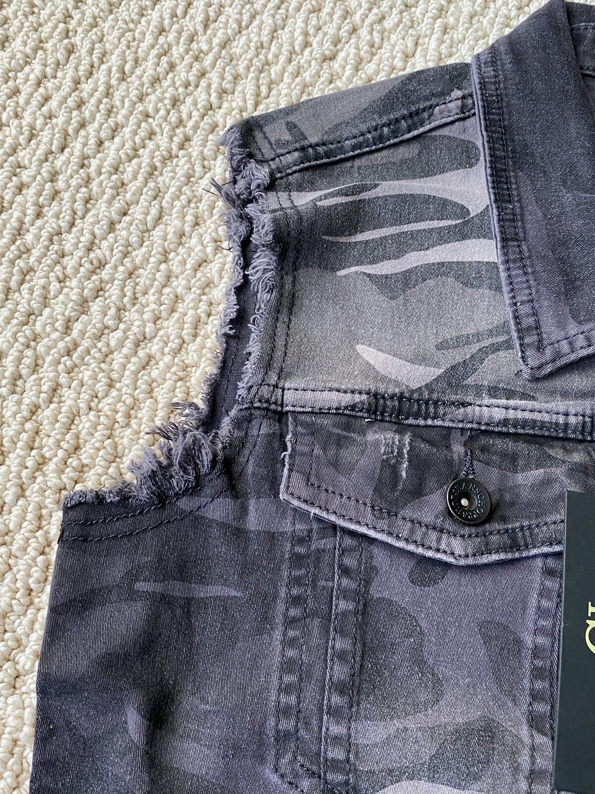 NWT Men's Chopp Shop Jeans Gray Camouflage Convertible Hooded Denim