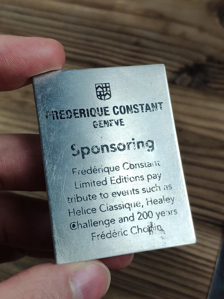 Lote de 3 etiquetas de placa de metal da Frederique Constant Watch - Imagem 4 de 4